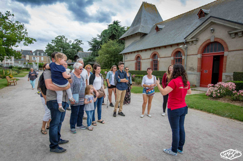 visite-guid-e-min-4